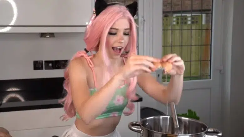 belle delphine