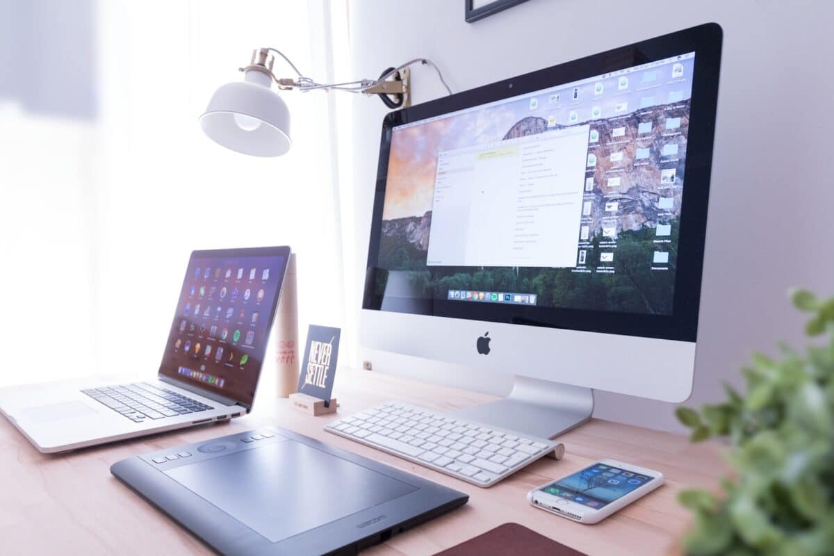 Comment utiliser la technologie pour améliorer le travail à domicile