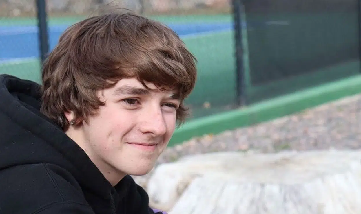 est Devon Erickson, le tireur de l'école de Denver